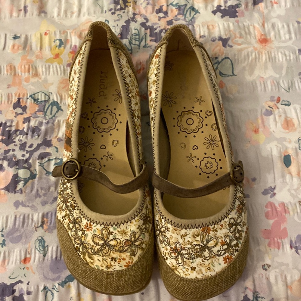 Mudd shoes